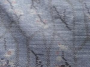 アンティーク　枝蕾模様織出し本場泥大島紬着物